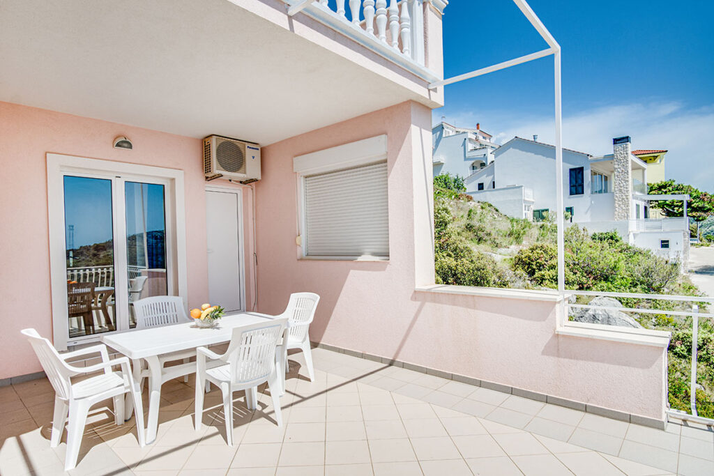 Apartment 3 - Terrace