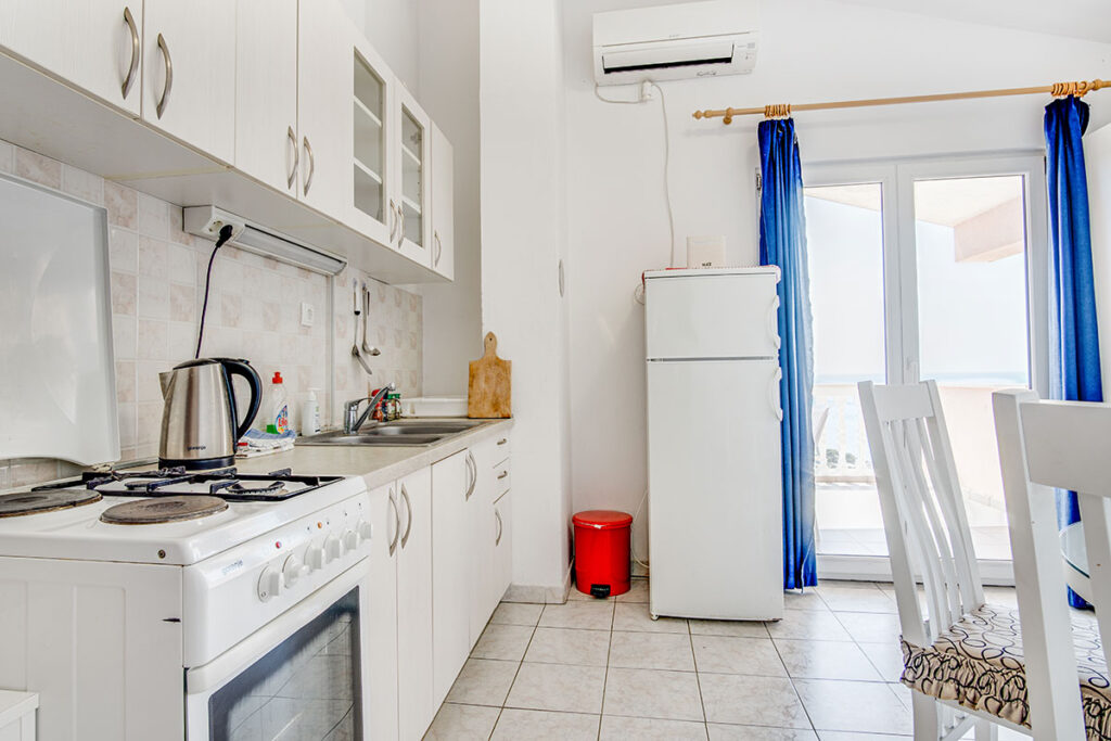 Apartment 4 - Kitchen