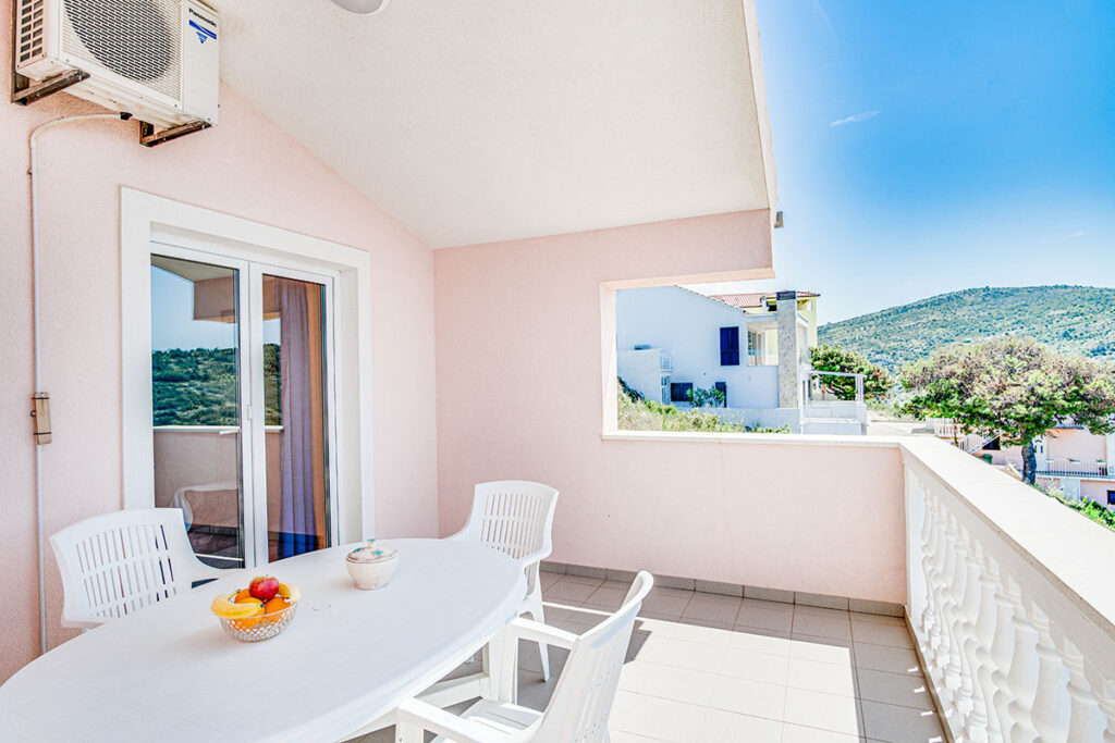 Apartment 5 - Terrace